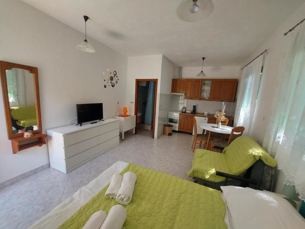 Klara Apartment Draga Bascanska